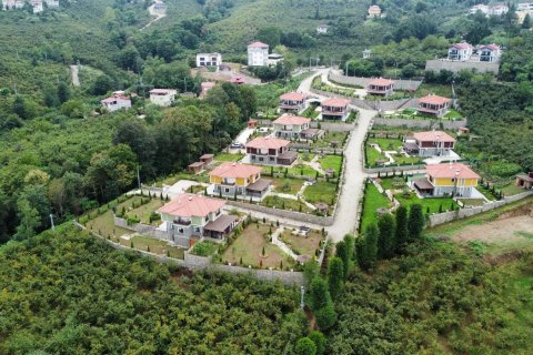 4+1 Villa i Trabzon, Tyrkia Nr. 228572 - 2