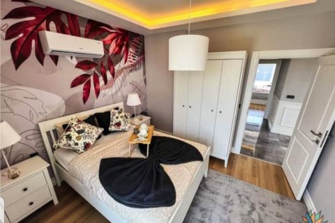 3+1 Villa  i Kusadasi, Aydin, Tyrkiet Nr. 134292 - 7