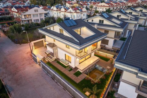 8+1 Villa i Fethiye, Mugla, Tyrkia Nr. 225519 - 4