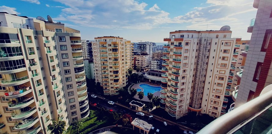 2+1 Lejlighed  i Mahmutlar, Antalya, Tyrkiet Nr. 102946