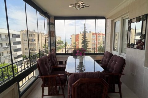 آپارتمان در Mersin ، ترکیه 4 خوابه ، 186 متر مربع. شماره 108016 - 13