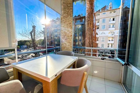 2+1 Lägenhet i Alanya, Antalya, Turkiet Nr. 102848 - 10