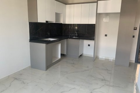 1+1 Lägenhet i Oba, Antalya, Turkiet Nr. 135569 - 3