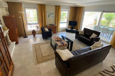 Villa 3+1 Kargıcak, Alanya, Antalya, Türkiye №135525 - 3