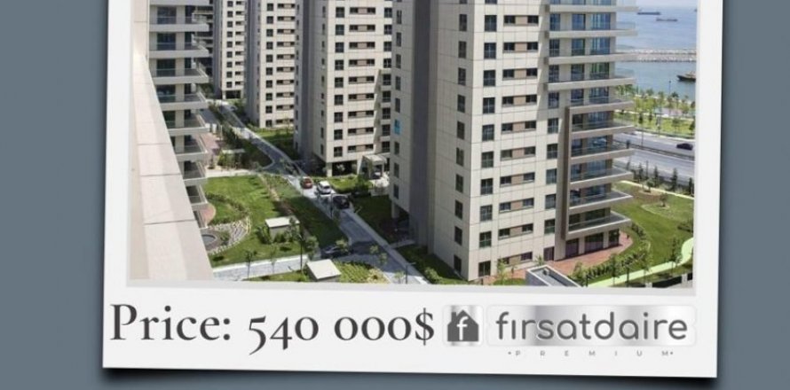 1+1 Apartment in Bakırköy, Istanbul, Turkey No. 98595