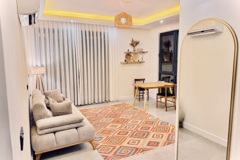 1+1 Lägenhet i Kargicak, Alanya, Antalya, Turkiet Nr. 237647 - 3