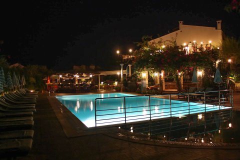 Gewerbeimmobilien  in Kalkan, Antalya, Türkei Nr. 215277 - 2