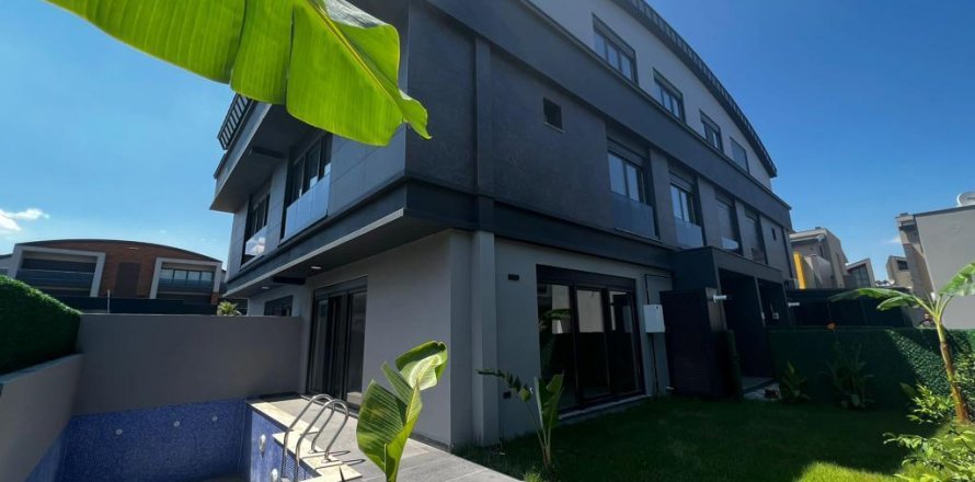 6+1 Villa in Konyaalti, Antalya, Turkey No. 211983