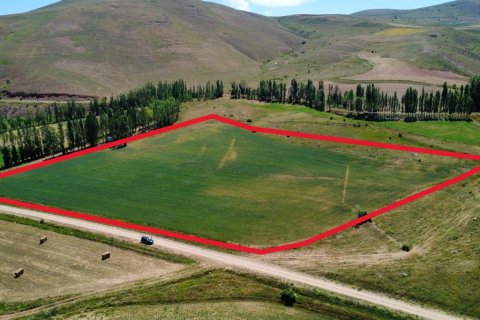 Land plot for sale in Bayburt, Turkey, studio, No. 228571 – photo 9