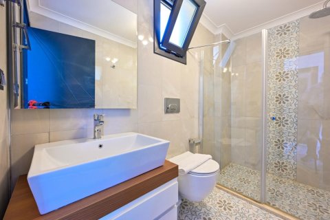 3+1 Villa  i Fethiye, Mugla, Tyrkia Nr. 221143 - 11