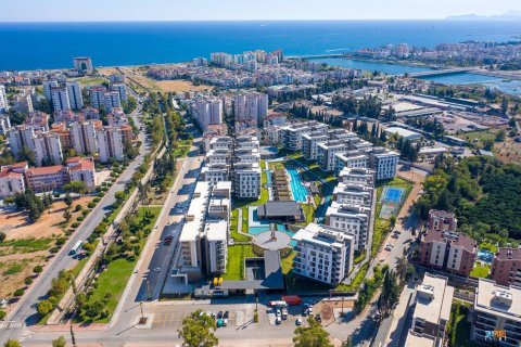 2+1 Apartment  in Konyaalti, Antalya, Turkey No. 228755