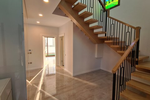Villa for sale in Kusadasi, Aydin, Turkey, 4 bedrooms, 200m2, No. 136432 – photo 4