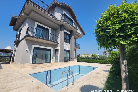 4+1 Villa in Belek, Antalya, Turkey No. 140033