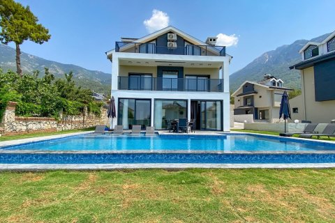 Продажа виллы  в Оваджике, Мугле, Турция 4+1, 180м2, №228976 – фото 8