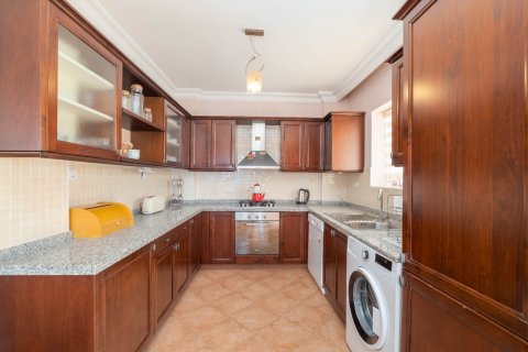 2+1 Villa in Kalkan, Antalya, Türkei Nr. 215475 - 11