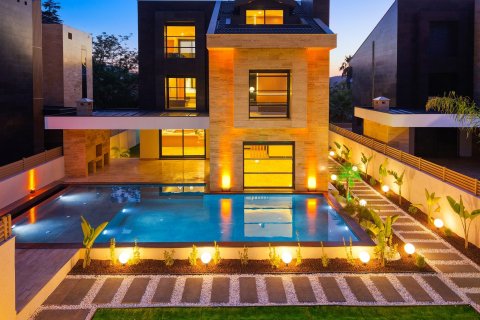 4+1 Villa in Oludeniz, Fethiye, Mugla, Türkei Nr. 227132 - 3