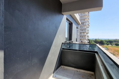 2+1 Lägenhet i Mersin, Turkiet Nr. 107151 - 9