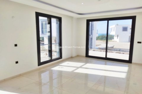 3+1 Villa  i Akbuk, Aydin, Tyrkia Nr. 86648 - 9