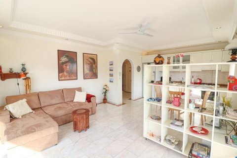 2+1 Lägenhet i Alanya, Antalya, Turkiet Nr. 96867 - 6