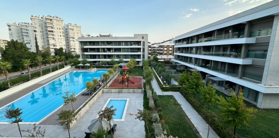 3+1 Lejlighed  i Konyaalti, Antalya, Tyrkiet Nr. 228766