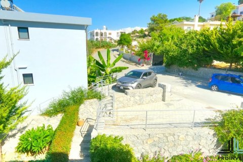 4+1 Villa  in Catalkoy, Girne,  Nr. 90567 - 13