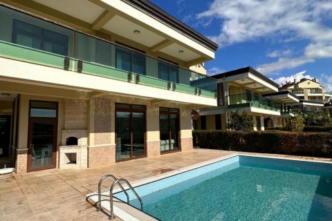 3+1 Villa i Mahmutlar, Antalya, Tyrkia Nr. 100755 - 20
