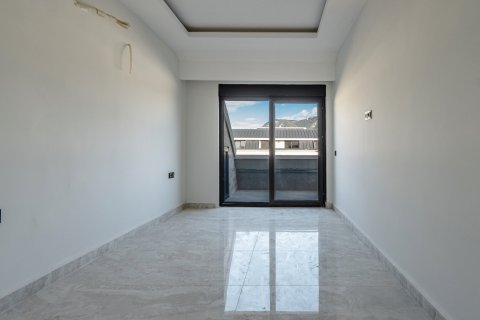 آپارتمان در  Alanya ، ترکیه 104 متر مربع.  شماره 226517 - 15