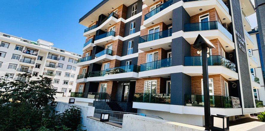 Квартира 1+1 в Махмутларе, Анталья, Турция №212320