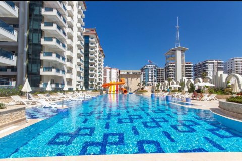 2+1 Lejlighed i Mahmutlar, Antalya, Tyrkiet Nr. 215147 - 16