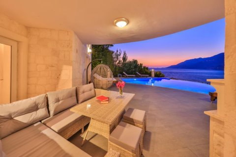 Продажа виллы  в Каше, Анталье, Турция 6+2, 250м2, №226183 – фото 10