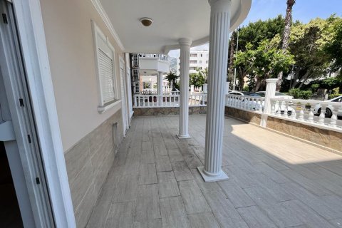 Apartment for sale  in Alanya, Antalya, Turkey, 2 bedrooms, 100m2, No. 107511 – photo 19