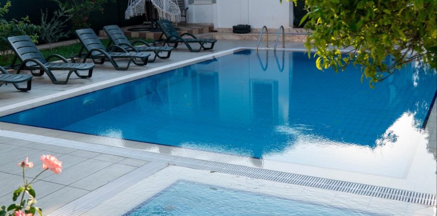 هتل در  Antalya ، ترکیه 300 متر مربع.  شماره 232180