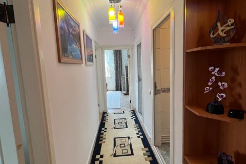 آپارتمان در Mersin ، ترکیه 4 خوابه ، 186 متر مربع. شماره 108016 - 18