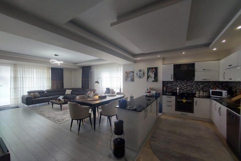 3+1 Lägenhet i Mersin, Turkiet Nr. 107774 - 8