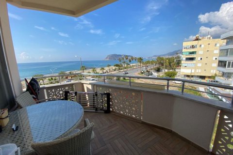 Daire  2+1  Oba, Antalya, Türkiye №96744