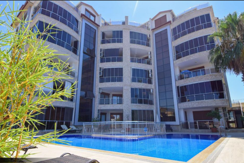 3+1 Takvåning  i Kestel, Antalya, Turkiet Nr. 96717