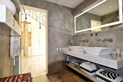 3+1 Villa  i Mahmutlar, Antalya, Turkiet Nr. 134260 - 17