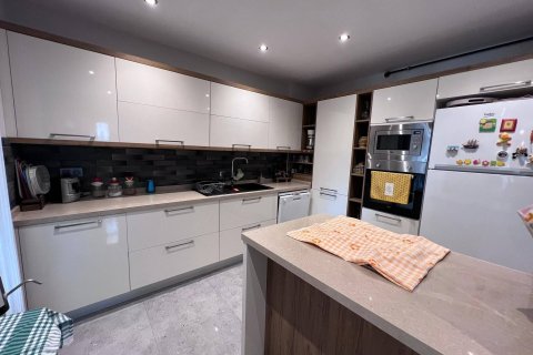 for sale  in Kusadasi, Aydin, Turkey, 4 bedrooms, 250m2, No. 226807 – photo 15