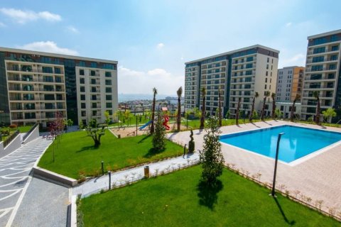 Apartment for sale in Bueyuekcekmece, Istanbul, Turkey, 2 bedrooms, 143m2, No. 221656 – photo 2
