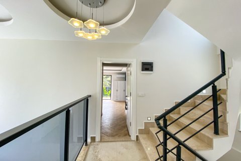 5+1 Villa in Oludeniz, Mugla, Türkei Nr. 213276 - 16