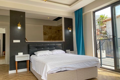 5+1 Villa in Oludeniz, Mugla, Türkei Nr. 213276 - 17