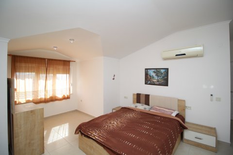 3+1 Penthäuser  in Alanya, Antalya, Türkei Nr. 138266 - 8