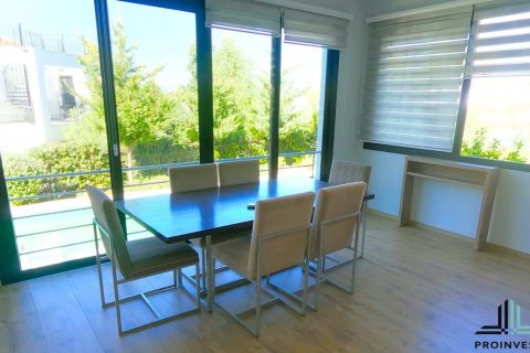 4+1 Villa  in Catalkoy, Girne,  Nr. 90567 - 3