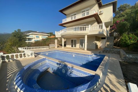4+2 Villa  i Kestel, Antalya, Tyrkia Nr. 102504