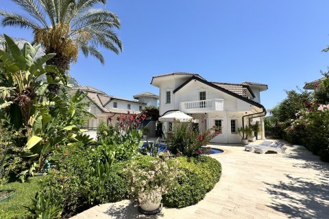Вилла  3+1 в Кемере, Анталья, Турция №226990