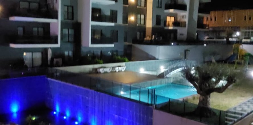 2+1 Lägenhet i Kusadasi, Aydin, Turkiet Nr. 90760