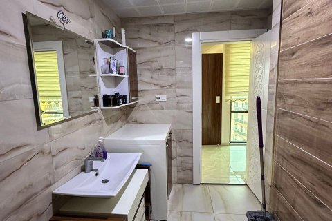 1+1 Leilighet  i Mahmutlar, Antalya, Tyrkia Nr. 212175 - 15