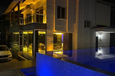 4+1 Villa i Alanya, Antalya, Turkiet Nr. 136232 - 29
