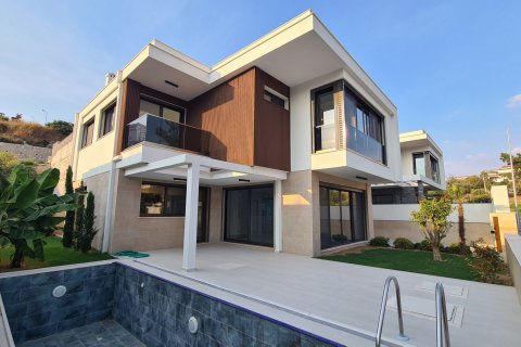 4+1 Villa in Kusadasi, Aydin, Turkey No. 136432