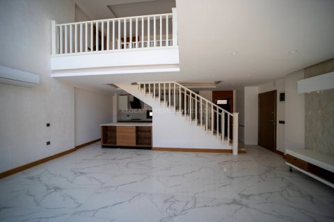 4+1 Villa i Kusadasi, Aydin, Tyrkiet Nr. 101353 - 8